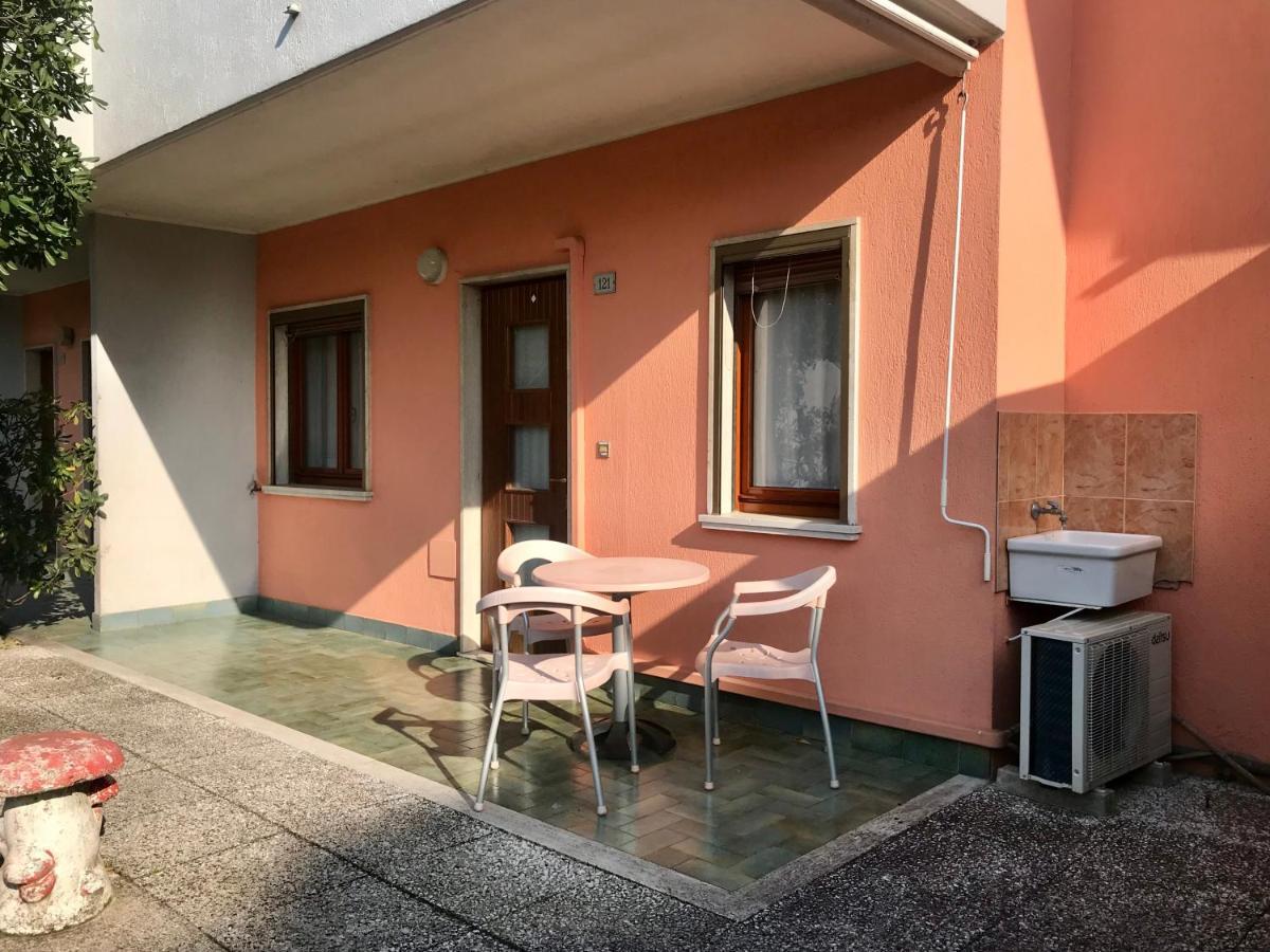 Villaggio Le Ginestre Bibione Exterior foto