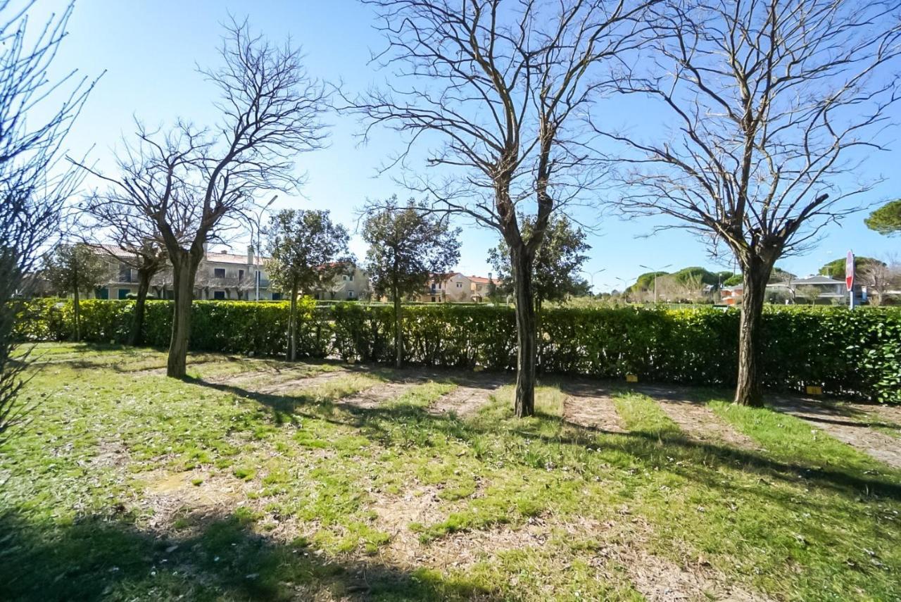 Villaggio Le Ginestre Bibione Exterior foto